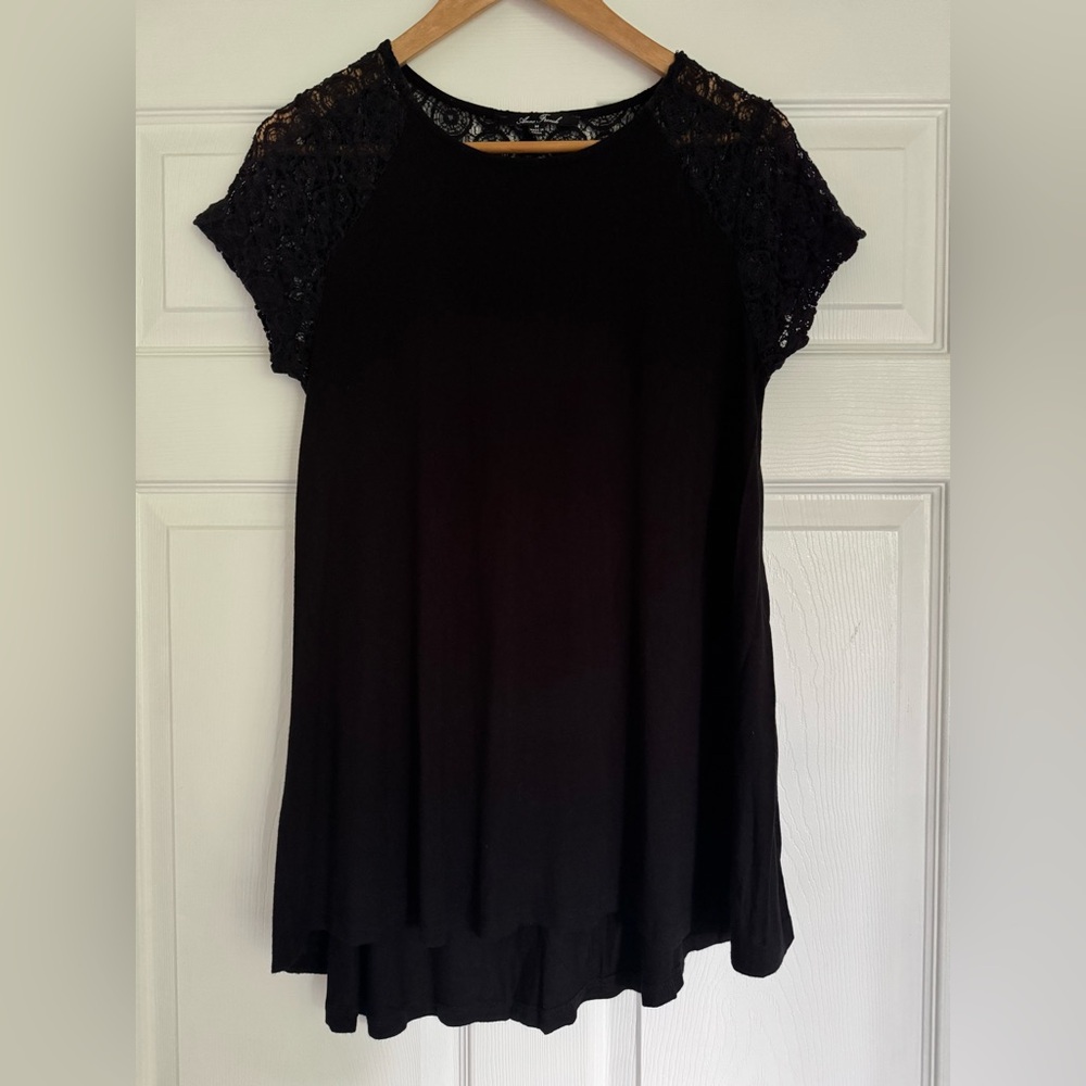 Anne French Black Lace Sleeve Top – Size M